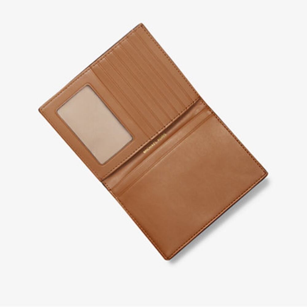 Michael Kors Bedford Travel Medium Logo Stripe Passport Wallet - Picture 2 of 4